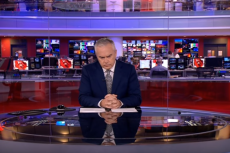 BBC’s Epic Newsroom Fail Leaves Presenter Twiddling His Thumbs In Silence Live On Air